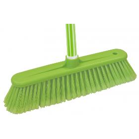 Smeták umělý s holí